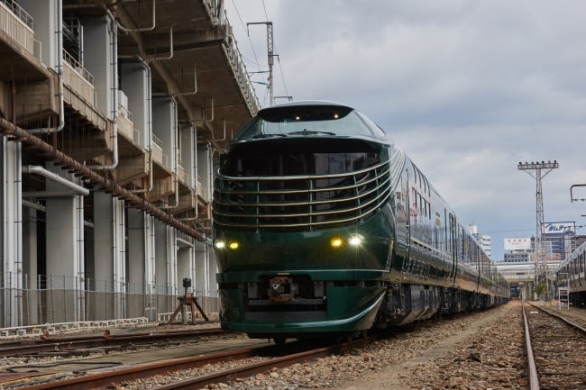 TWILIGHT EXPRESS 瑞風／画像提供：西日本旅客鉄道