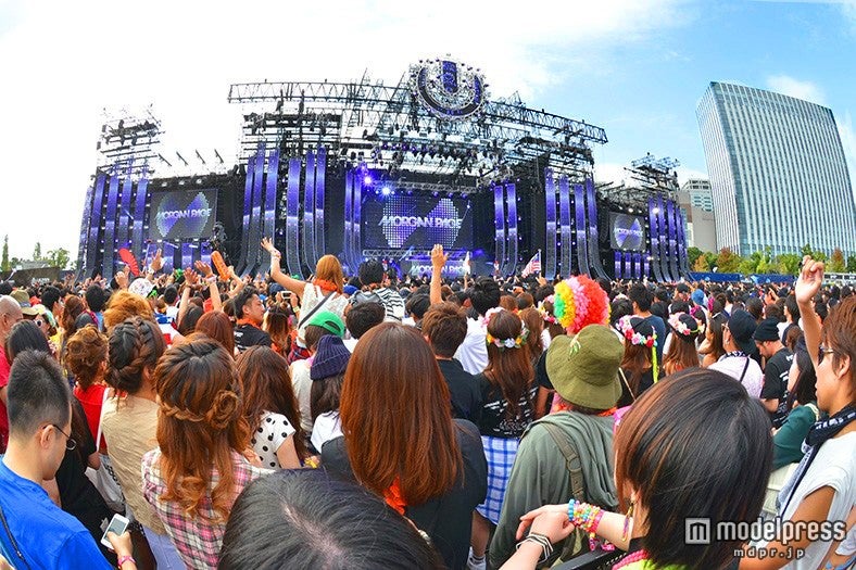 世界中から豪華DJ陣が集結