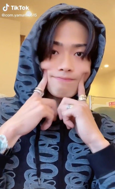 コムドットやまと、2時間練習の成果披露「かわいすぎる」「ギャップ萌え」と反響