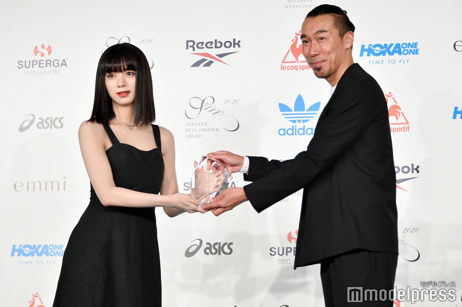 池田エライザ（左） （C）モデルプレス