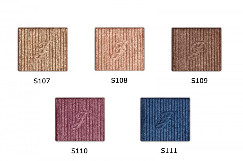 JILL STUART Beauty／アイコニックルック アイシャドウ／サテン（レギュラー11色） ／画像提供：JILL STUART Beauty