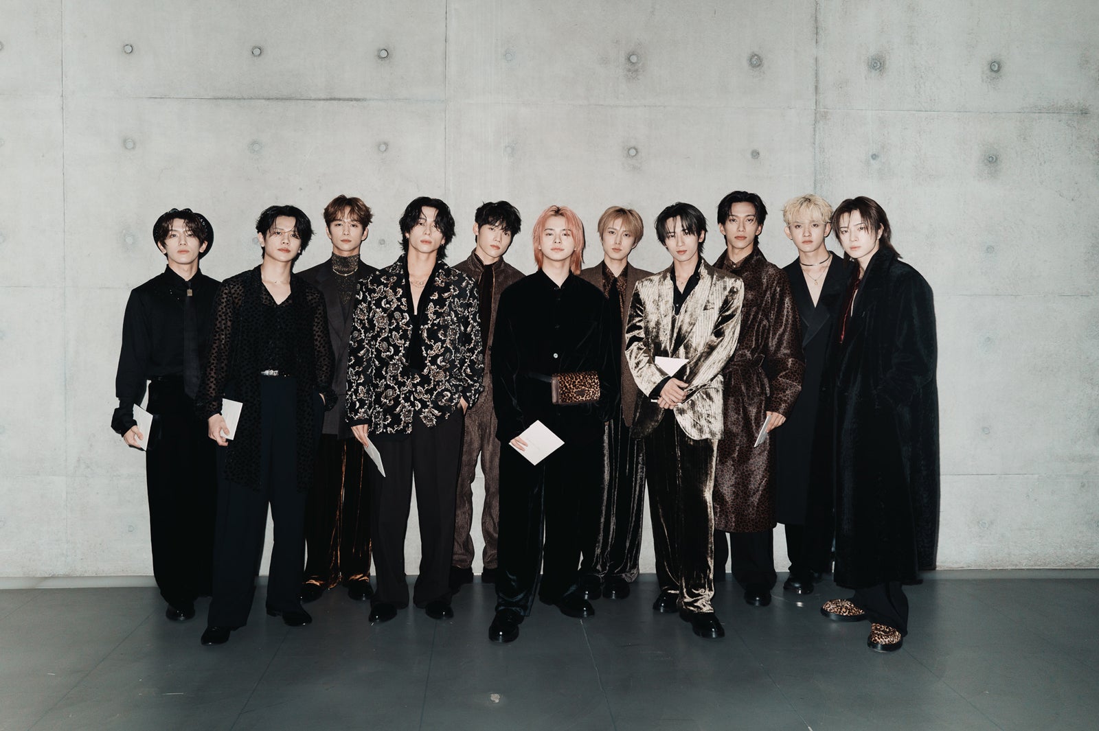 INI、11人揃ってイタリア・ミラノへ「エンポリオ アルマーニ」コレクション鑑賞【コメント】