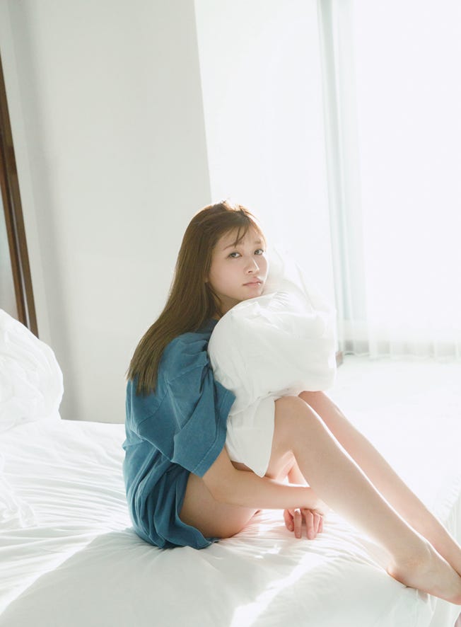 生見愛瑠/撮影:菊地泰久(画像提供:小学館)