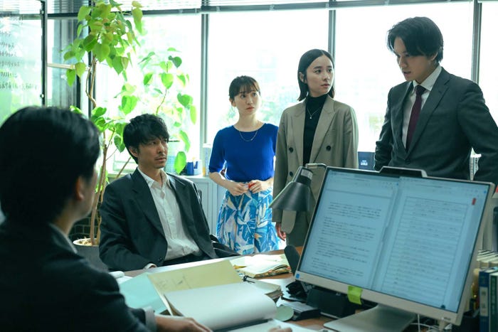 (左から)長谷川博己、大島優子、堀田真由、北村匠海「アンチヒーロー」より(C)TBS