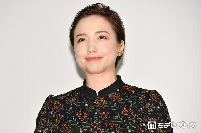 柳楽優弥の妻・豊田エリー、娘との2ショット公開「大きくなっててびっくり」「素敵な親子」