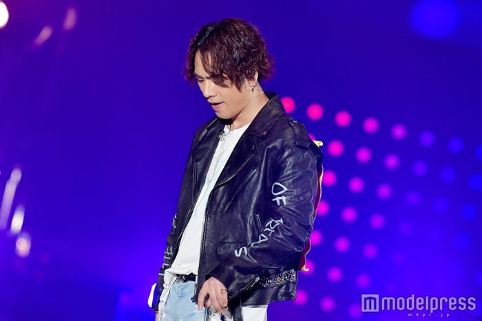 HIROOMI TOSAKA(C)モデルプレス