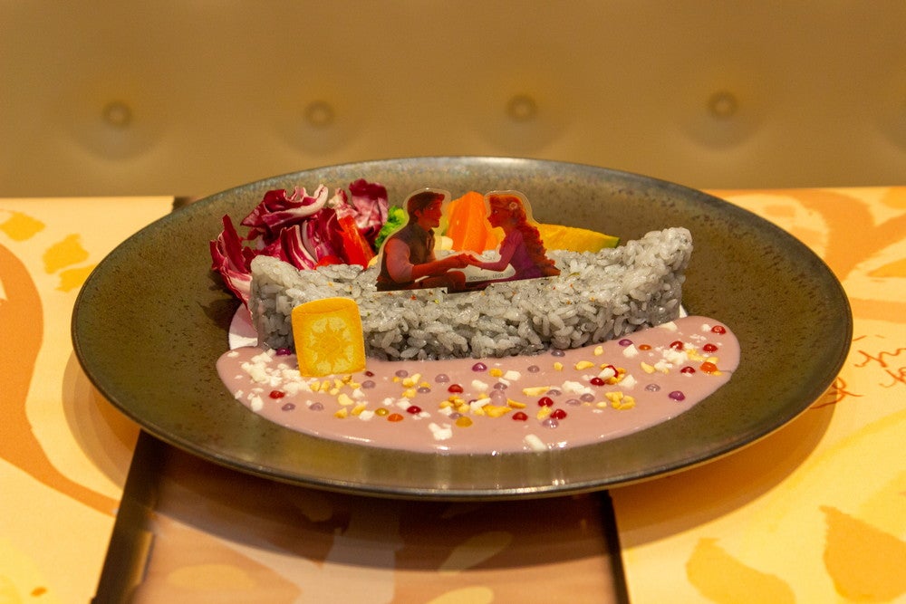 「塔の上のラプンツェル」OH MY CAFE（提供画像）