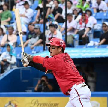 広島・小園が本領発揮 約1ヶ月ぶり適時打となる2点適時二塁打で先制「コンパクトに打ち返すことができました」 前日には代打で今季1号2ラン