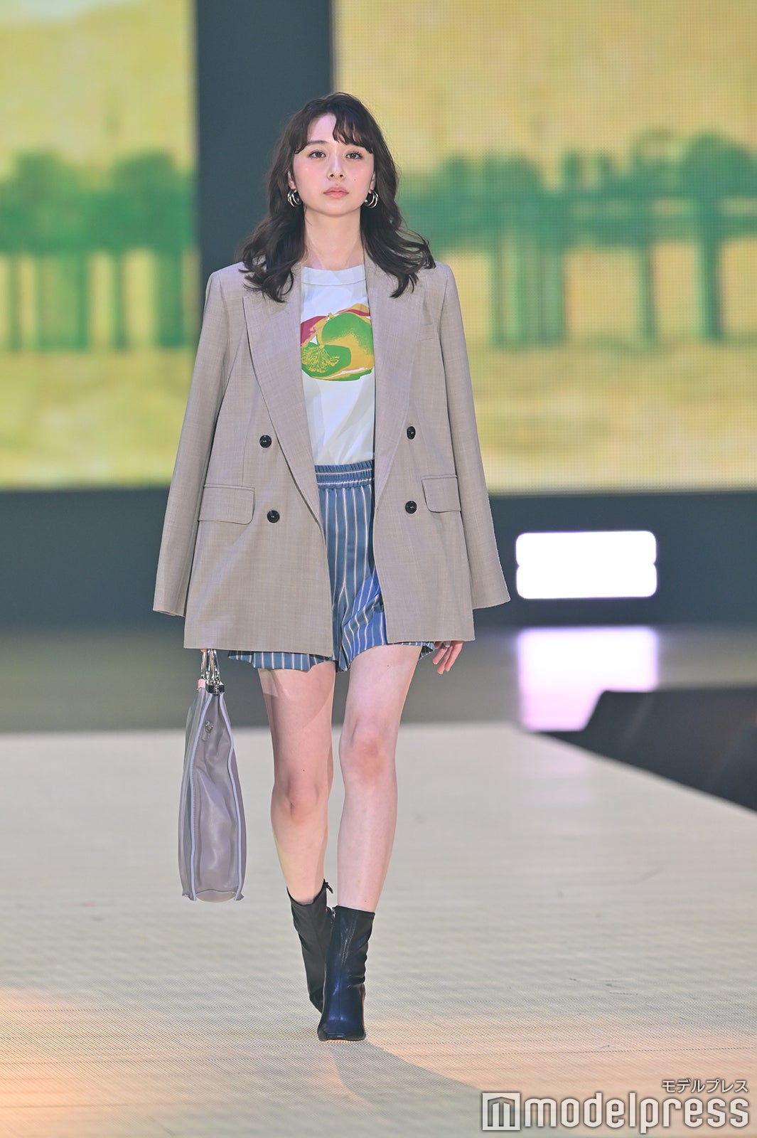 田鍋梨々花（C）モデルプレス