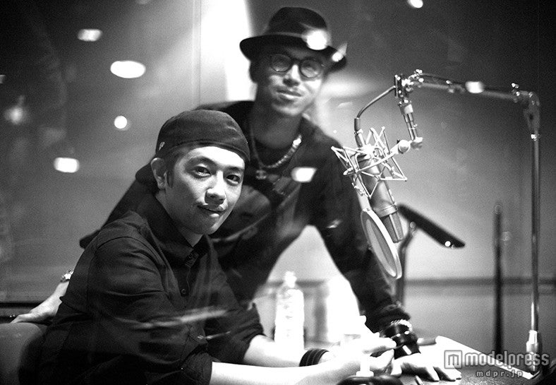 斎藤工、“17年来の親友”の素顔を語る