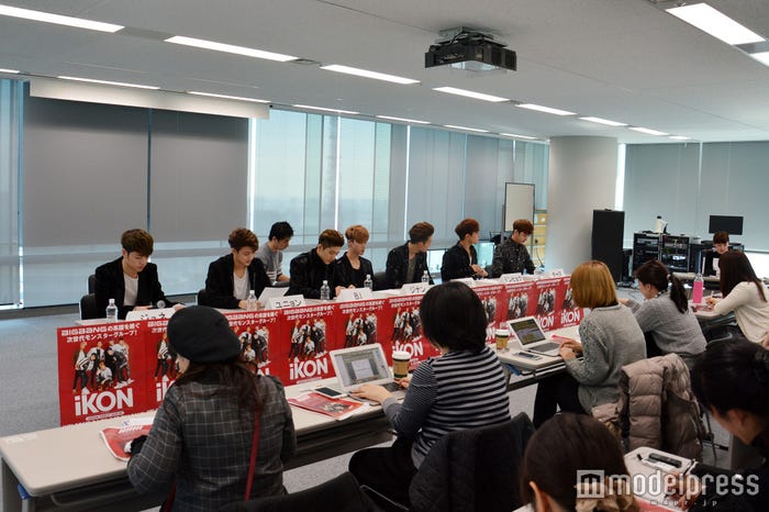 合同取材会の様子