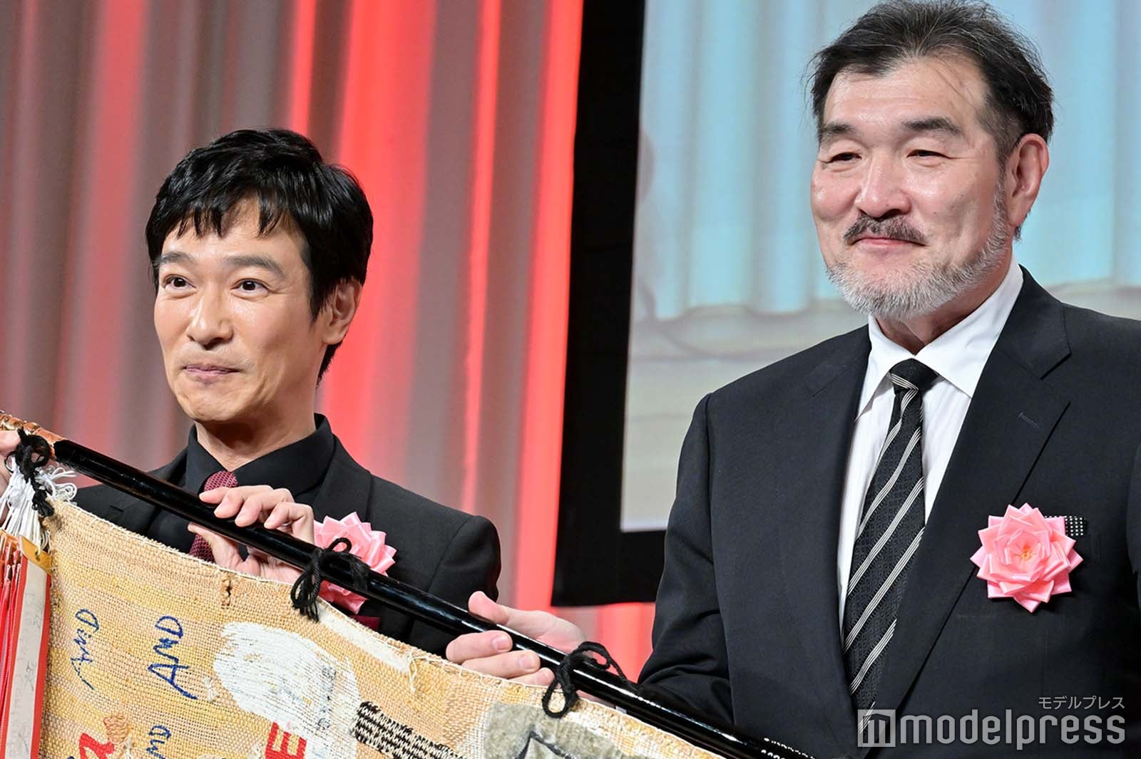 堺雅人、福澤克雄監督（C）モデルプレス