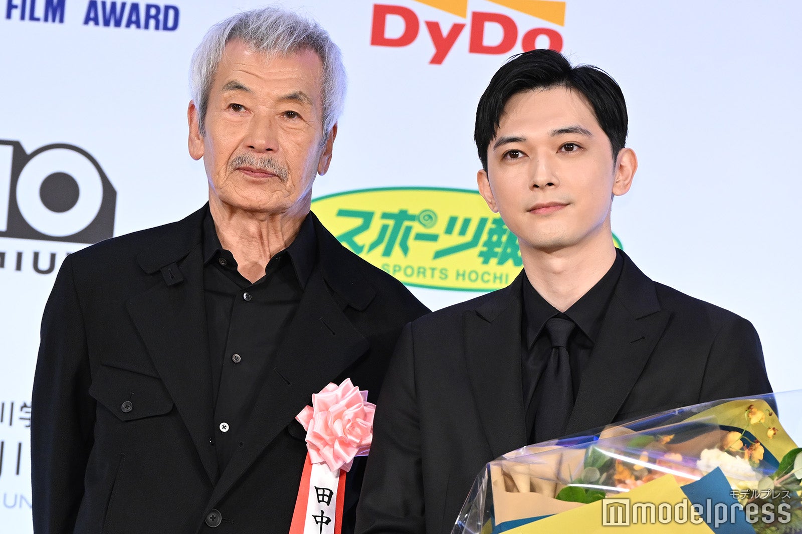 田中泯、吉沢亮（C）モデルプレス