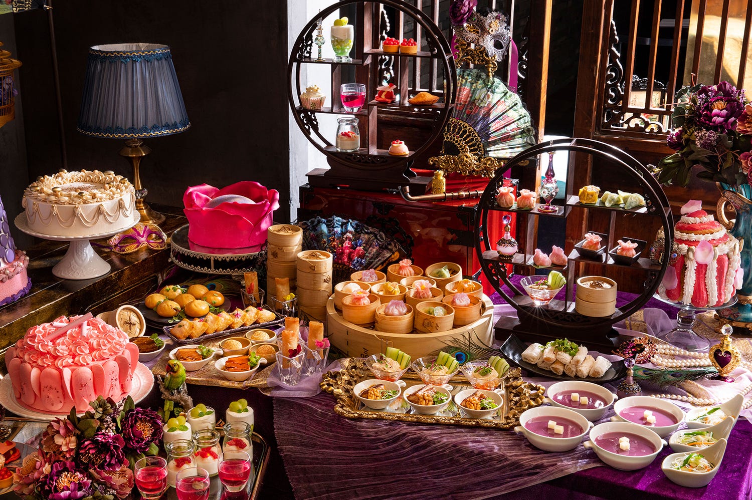 ヒルトン東京「西太后&楊貴妃点心とマリー・アントワネットスイーツの饗宴」点心&甘味の特別ビュッフェ