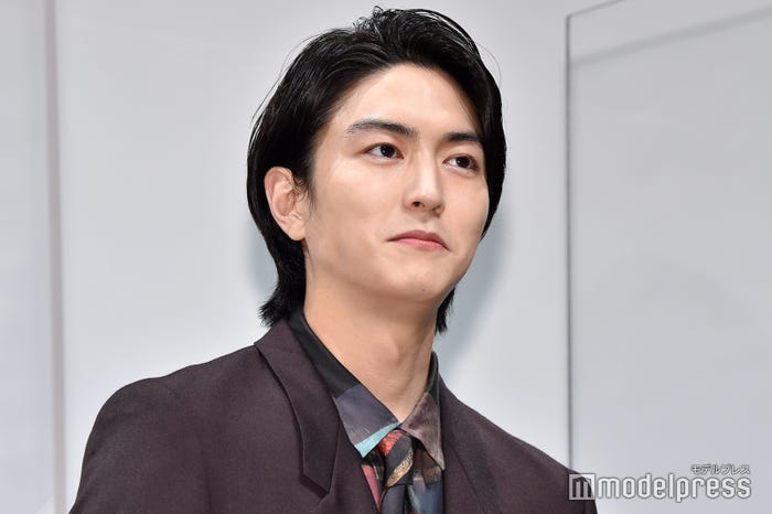 稲葉友(C)モデルプレス