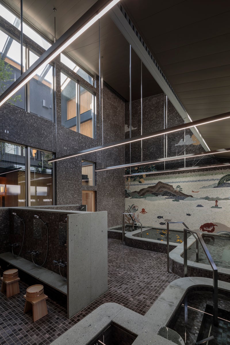 Photo Tomohiro Sakashita