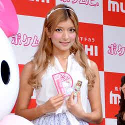 ローラ