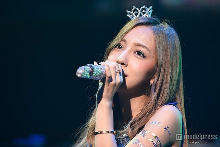 板野友美「Tomomi Itano Live Tour〜S×W×A×G〜」ファイナル公演(C)ホリプロ