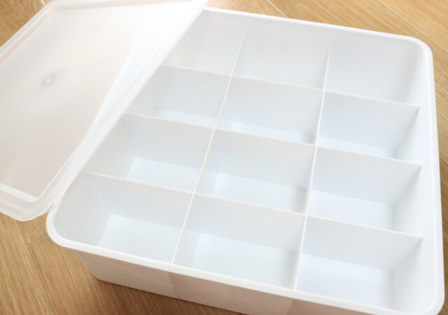 100均のボックスでクローゼット革命が起きる！大容量で一気に片付く収納グッズ