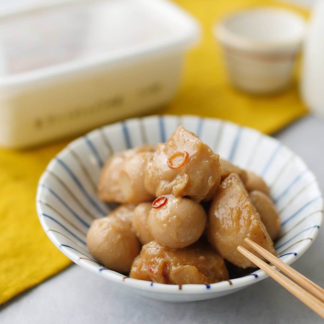 【作り置き】しっかり味しみ!里芋とうずら卵のピリ辛煮