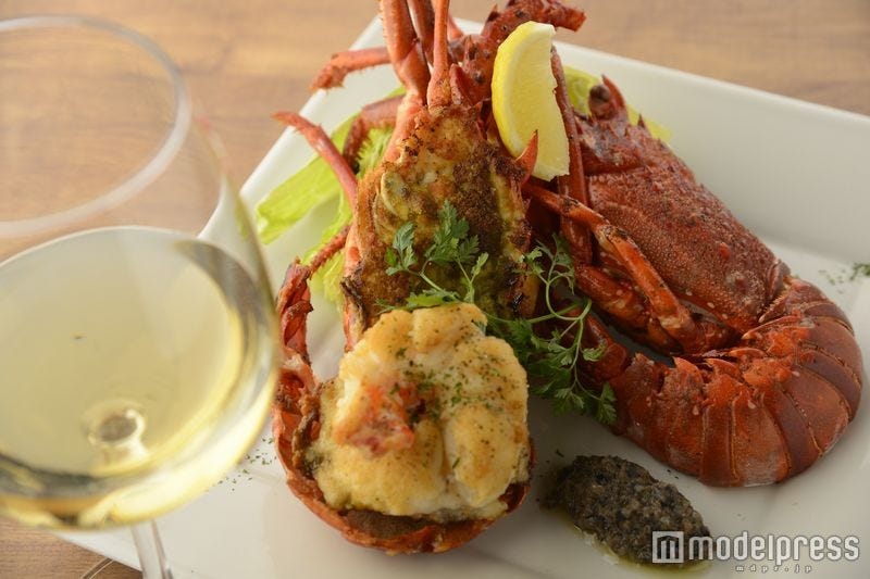 「女くどき飯」貫地谷しほり&竜星涼が鉄板焼きデートした店が気になる!