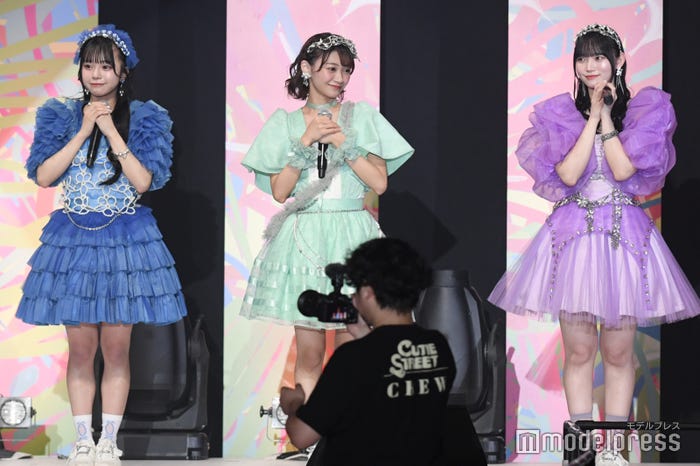 増田彩乃、板倉可奈、真鍋凪咲(C)モデルプレス