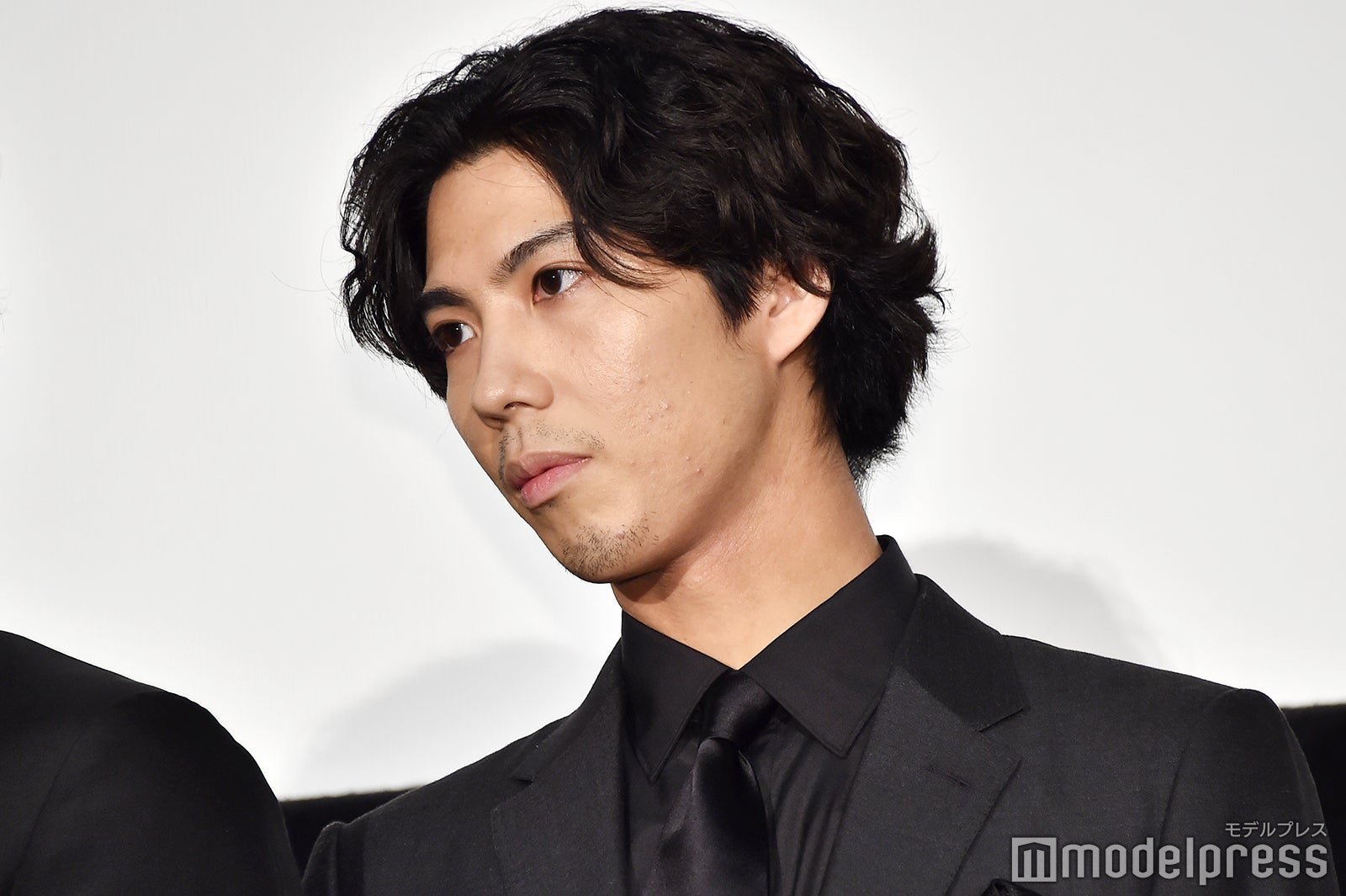 賀来賢人（C）モデルプレス