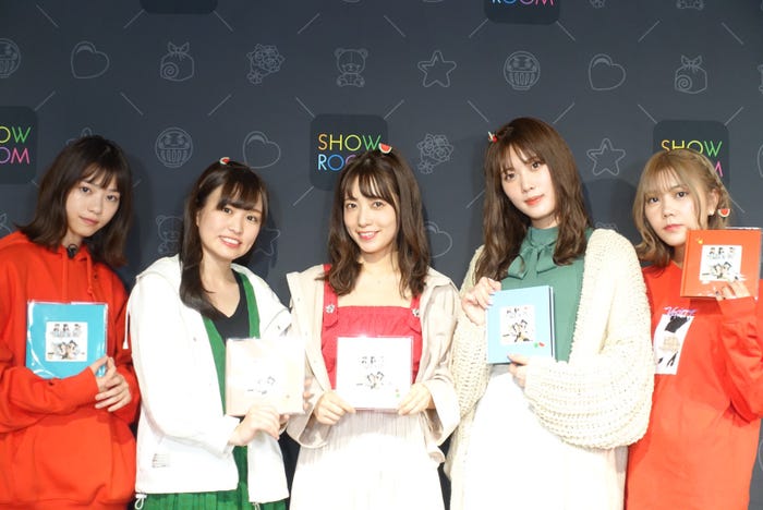 (左から)西野七瀬、伊藤かりん、斉藤優里、伊藤純奈、川後陽菜(提供写真)