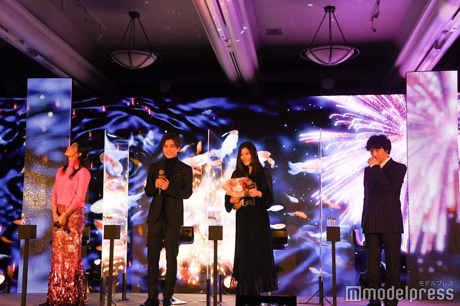 花火のプロジェクションマッピング／長谷川京子、岩田剛典、篠原涼子、安藤政信 （C）モデルプレス