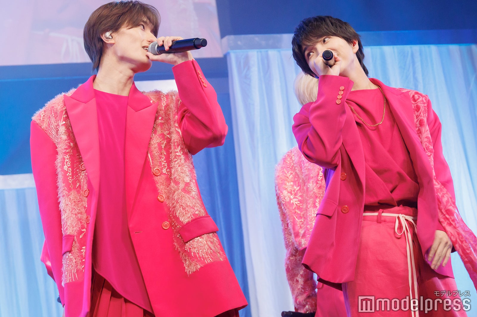 山中柔太朗、佐野勇斗（C）モデルプレス