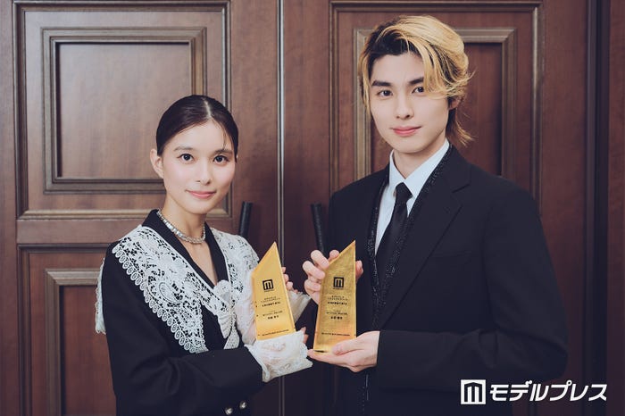 芳根京子、本田響矢(C)モデルプレス