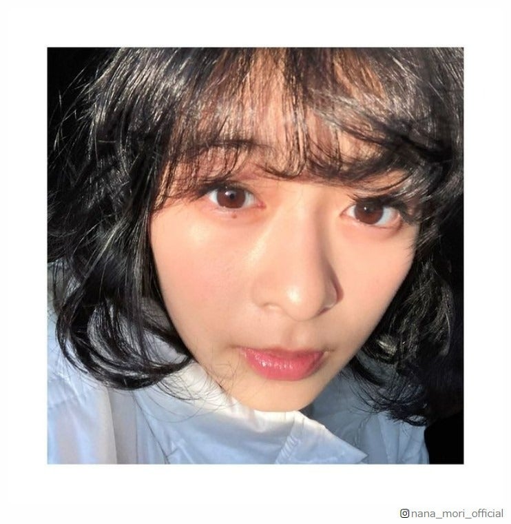 森七菜、パーマで新ヘア？“どアップショット”に反響「雰囲気違う」「透明感すごい」