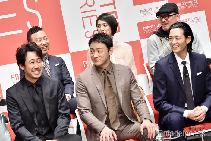 (前列左から)大泉洋、山本耕史、竜星涼(後列左から)市川猿之助、天海祐希、G2(C)モデルプレス