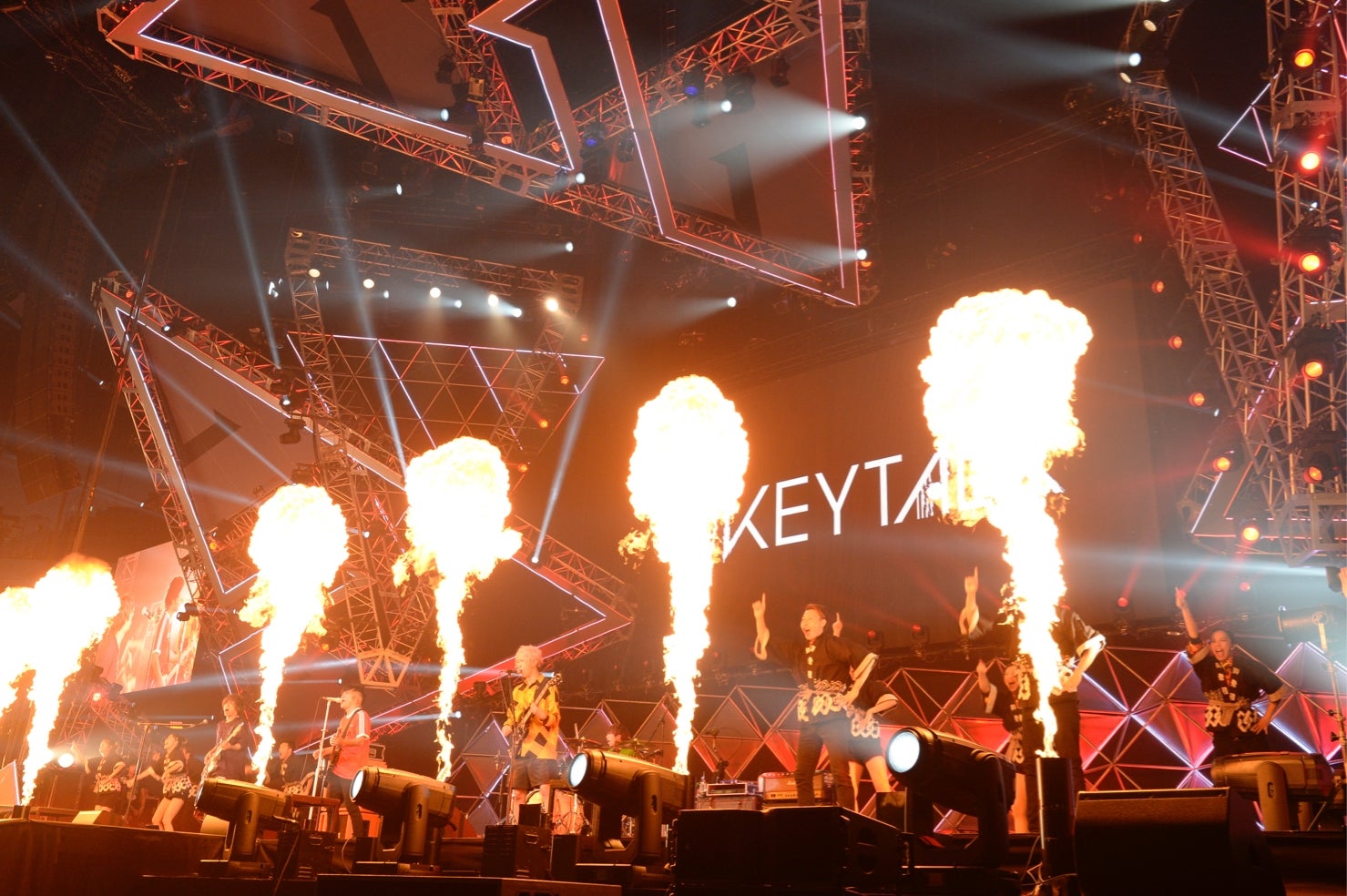 KEYTALK（C）テレビ朝日 ドリームフェスティバル 2017／写真：岸田哲平
