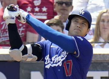 大谷翔平が2戦連続マルチ安打 第3打席は詰まりながらのセンター前へ