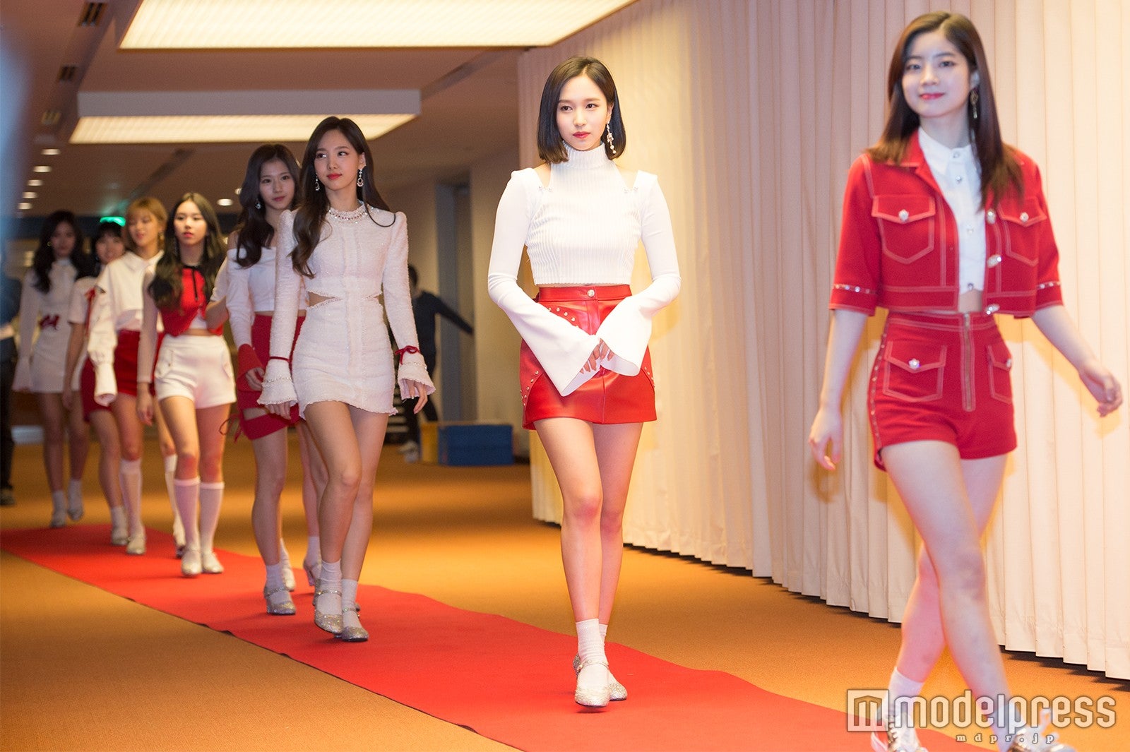 TWICE（C）モデルプレス