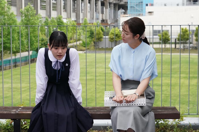 早坂美海、木村文乃「愛の、がっこう。」第3話(C)フジテレビ