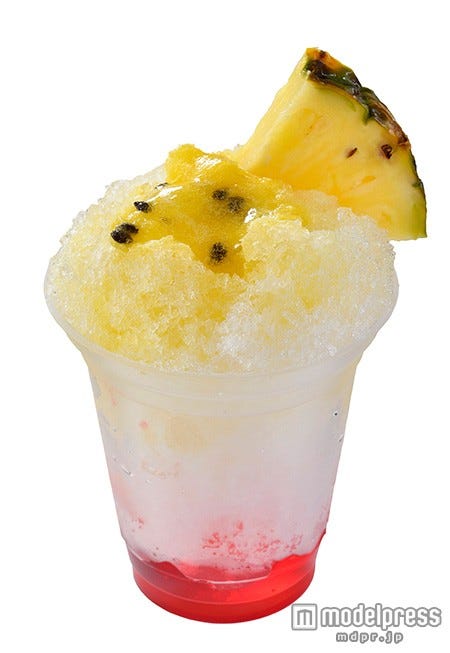 シェイブアイス(トロピカルフルーツ)¥880/TDS(C)Disney
