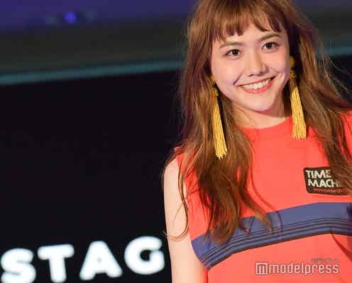 松井愛莉の笑顔が輝く ニューヨークで手つなぎランウェイ<「TGCファッションセレモニー at 国連DDR」モデルプレス現地取材>