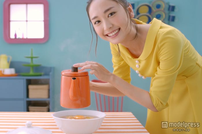 新垣結衣/「チキンラーメンの歌」編