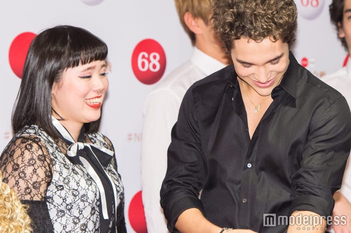 ブルゾンちえみ&オースティン・マホーン(C)モデルプレス