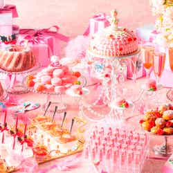 「マリー・アントワネットの仮面舞踏会~PINK ver.~」ピンクのgirlyスイーツビュッフェで姫気分
