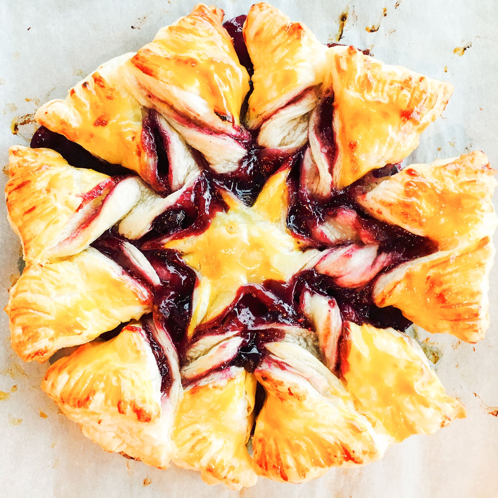 手順5：200℃のオーブンで15分～焼く／画像提供：柏原歩