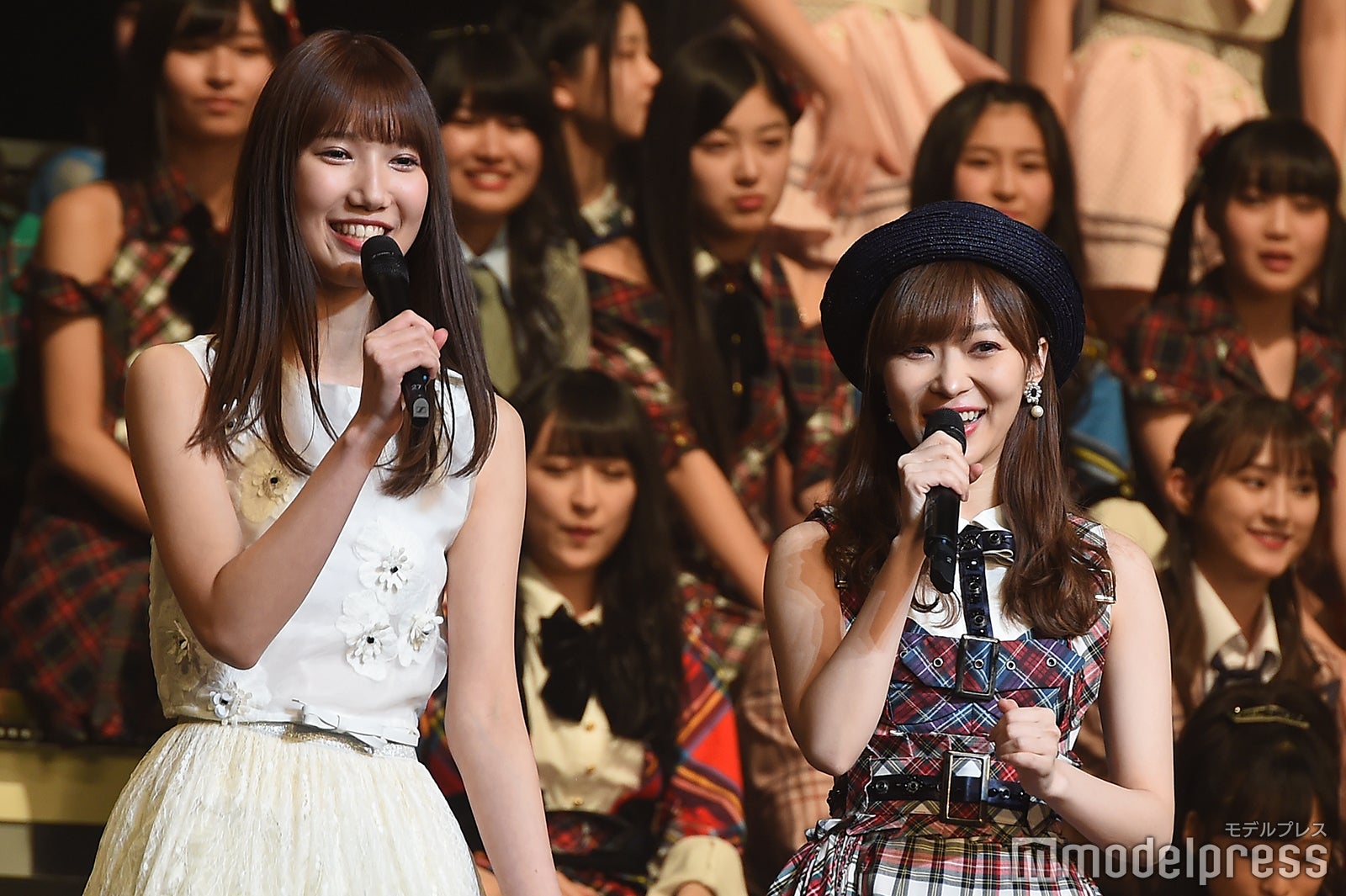 田中菜津美、指原莉乃「AKB48グループリクエストアワー セットリストベスト100 2019」 （C）モデルプレス