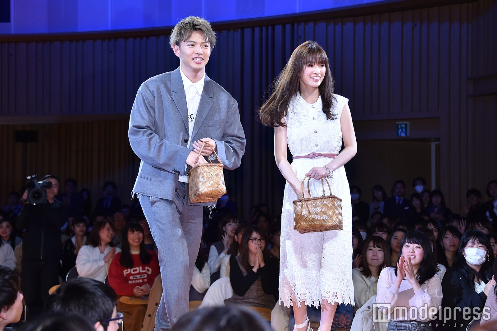 佐藤大樹、優希美青 （C）モデルプレス