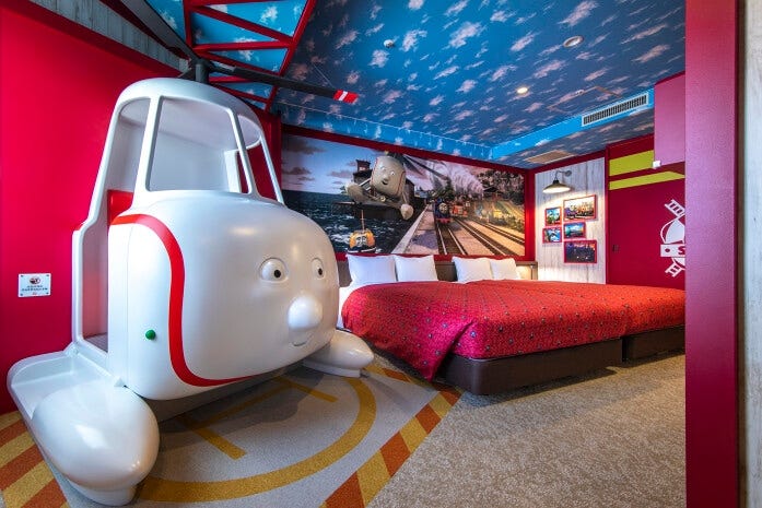 “そらのヒーロー”ハロルドに乗り込むこともできます