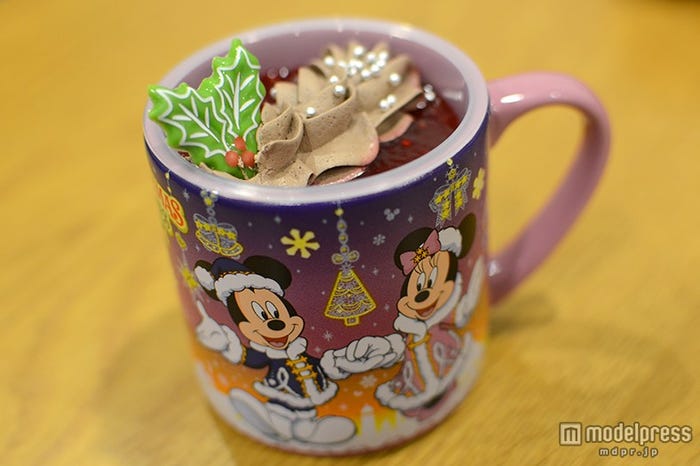 チョコレートムース、スーベニアカップ付き¥720(TDS)