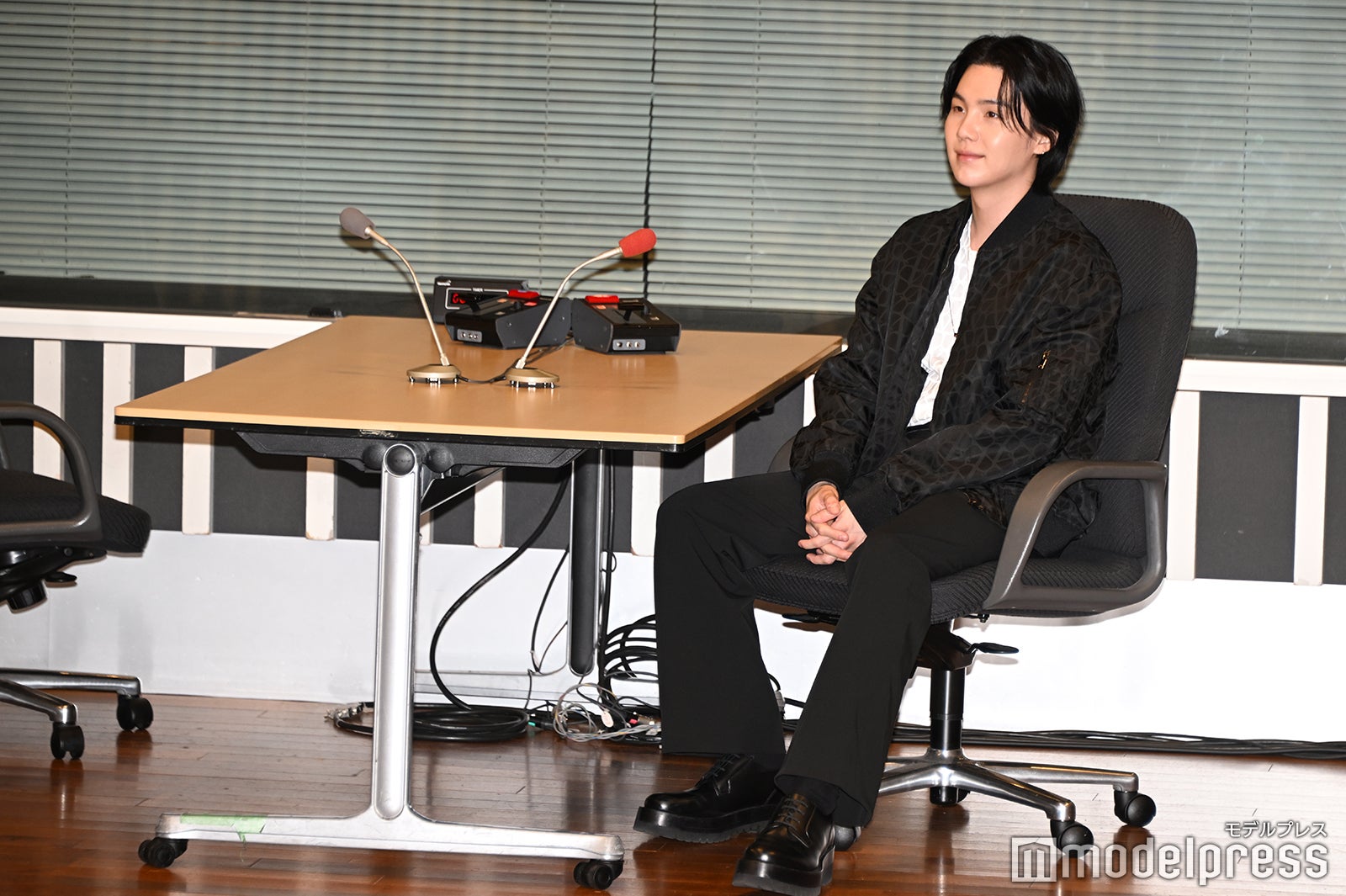 SUGA（C）モデルプレス