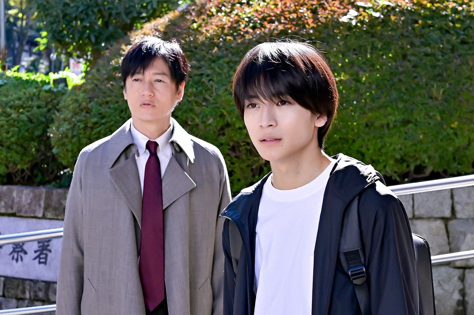 高橋文哉、井浦新／「最愛」第6話より（C）TBS