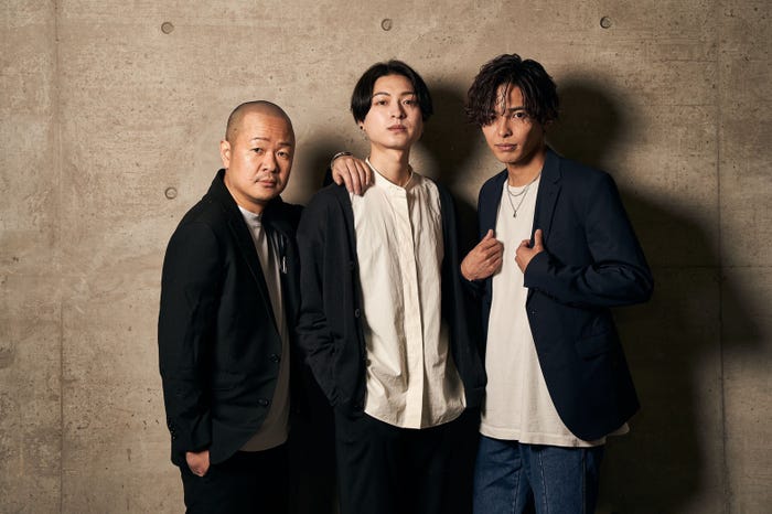 真夜中の12時&山口トンボ(提供写真)